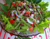 Salade de printemps aux fèves et haricots coco