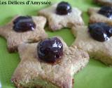 Biscuits au son d'avoine à la confiture de cerises noires