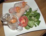 Rouleaux de printemps au saumon, radis noir et fenouil
