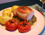 Poulet grillé à la moutarde, tomate farcie aux légumes de saison et gratin de pomme de terre