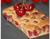 Clafoutis aux cerises et la pâte de pistache