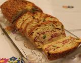 Cake aux courgettes, Roquefort, pancetta et sésame