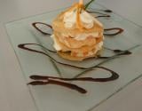 Mille-feuilles de crevettes et mousse de surimi