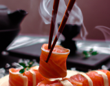 Sushi au saumon fumé de Norvège