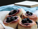 Blueberry buns ou brioches aux myrtilles