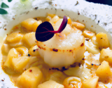 Saint-Jacques sur son lit de pomme au curry