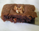 Brownie marron-chocolat-noix