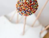 Cake pops chocolat noir multicolors