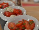 Salade de tomates, fraises et mozzarella