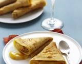 Crêpes aux poires pochées au sirop de cidre safrané