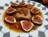 Porc aux pommes et aux figues en sauce tomate