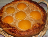 Tarte briochée à la pêche