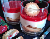 Verrine de fraises et biscuits de Reims