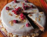 Gâteau aux fruits rouges et aux amandes