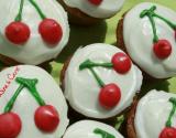 Cupcakes Cerises, glaçage Cheesecream