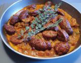 Rougail de saucisses au safran et au thym