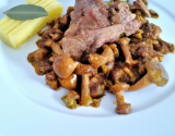 Gigot d'agneau aux girolles