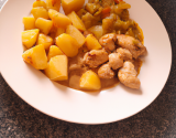 poêlée de pommes de terre et poulet au curry