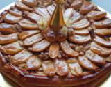 Galette des rois aux pommes caramélisées et noisettes relevée au Calvados