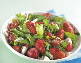 Salade d'herbes aux fraises Label Rouge et mozzarella