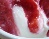 Sorbet à la framboise et yaourt à la grec