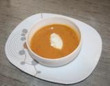 Crème de carottes et patates douces, quenelle de crabe au fromage frais