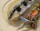 Pissaladière de sardines façon escabèche, condiments crustacés