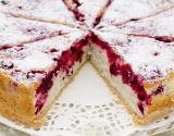 Tarte aux cerises, poires et cottage cheese