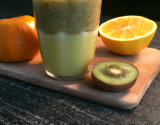 Smoothie à la pomme, au kiwi et à la mandarine