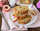 Cake aux pêches et noix de pécan (Peach bread)