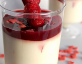 Verrines panna cotta fruitée