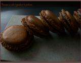 Macarons au café & ganache à la pralinoise