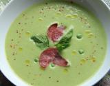 Soupe de petits pois au bacon et à la menthe