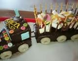 Le train anniversaire (marbré chocolat vanille)