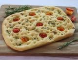 Focaccia aux tomates cerise et romarin