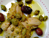 Chapon aux olives et pistaches