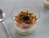 Verrine avocat-saumon-boursin