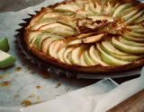 Tarte aux pommes .