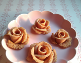 Roses des Sables à la pâte d'amande arrosées de miel à l'eau de rose