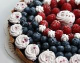 Tarte mi crue/mi cuite aux fruits rouges