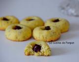 Biscuits aux graines de pavot garnis de ganache choco