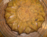 Gâteau aux carottes, raisins et noisettes