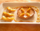 Tartelettes citrouille-pêche et son coulis épicé