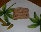 Terrine de volaille aux morilles et foie gras