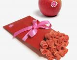 Bouquet de roses aux pommes Pink Lady