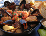 Cèpe de moules et crevettes à la Barfleur