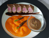 Duo de magret de canard et son espuma de carottes pimentées