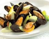 Moules frites et petits légumes