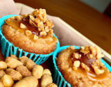 Muffins au beurre de cacahuète et son croustillant de cacahuètes caramélisées