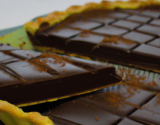 Tarte acidulée au chocolat